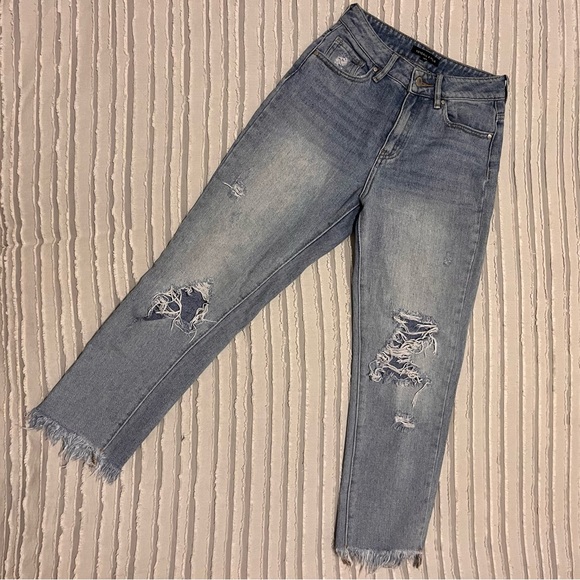 Kendall and Kylie Distressed Jeans - Picture 1 of 9